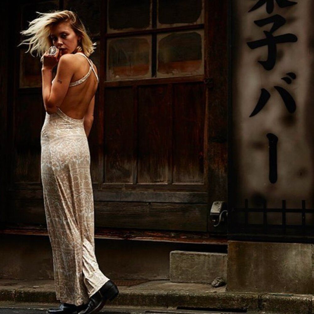 NWT NOVELLA ROYALE XS Midnight Rambler Maxi Long Dress Boho Sexy Bodycon Floral